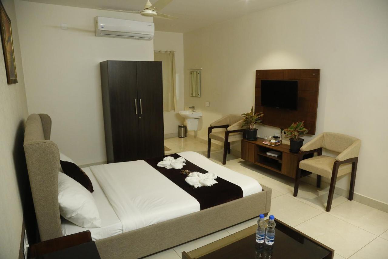 Hotel S-Inn Palakollu Exterior photo